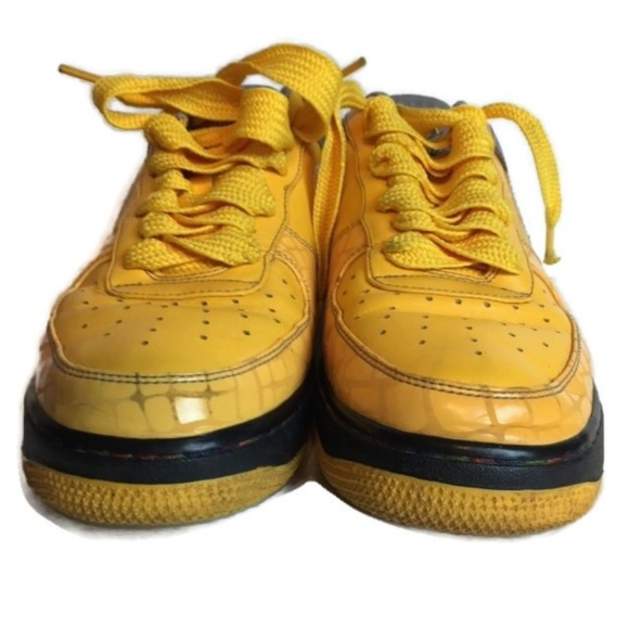 {SOLD} Nike Air Force One Premium Choz Sneakers - Picture 3 of 8